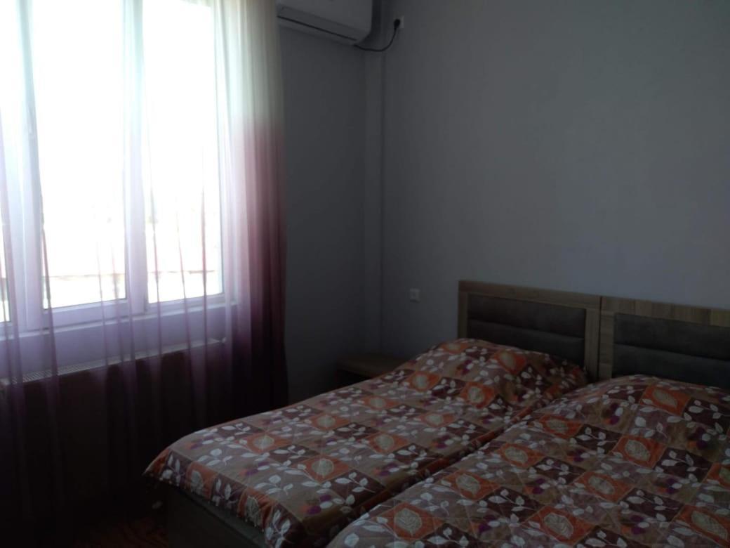 Guest House Kakha Kobuleti Exterior photo