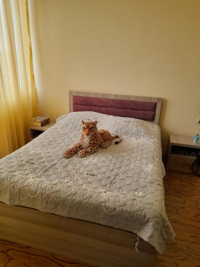 Guest House Kakha Kobuleti Exterior photo